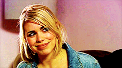 shutupstrax:  Ten x rose + cute stuff 