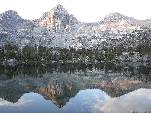 There is a reason that Rae Lakes is so popular.  It is stunningly beautiful. This is my favorite vie