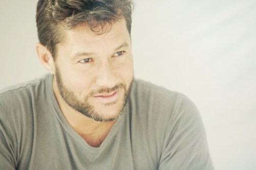 Diego Torres (cantante argentino)Watch: “Sueños" on YouTube