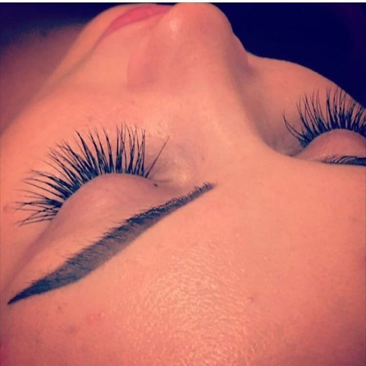 Thank you Lisa my lovely lashes are amazing xxxxx 👀😍😍😍👌🏻#beauts