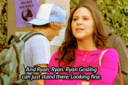 my-favorite-fairytale:  Everybody loves Ryan Gosling. 