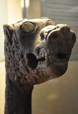 museum-of-artifacts:    A dragon head, one of the grave goods from the Oseberg ship burial, Norway  https://www.facebook.com/museum.of.artifacts/
