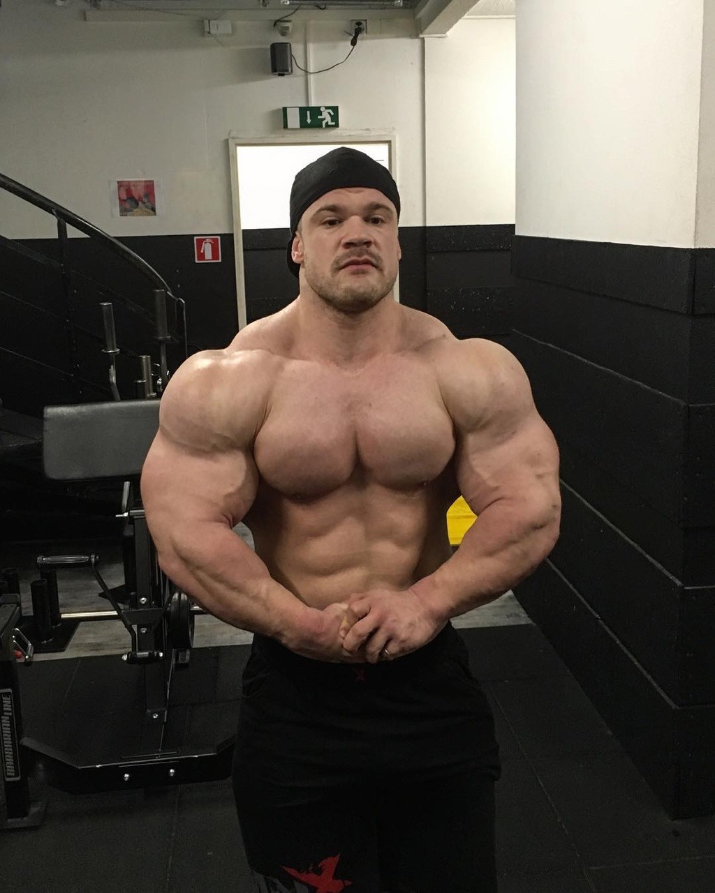 Nicolas Vullioud - Weighing in at 240lbs at 5'5&quot;, the heaviest he’s ever