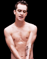 alekzmx:  hot Brendon Urie from “Panic at the Disco” strips naked to reenact D'Angelo’s