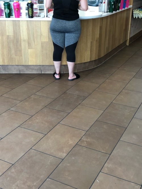 Phat ass in Smoothie King