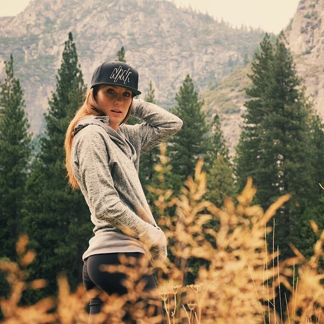 She’s classic. ✨
@momalley6 in the O.G. Snapback
@nanalifestyle | #NANALIFESTYLE.com (IG: http://ift.tt/1wRhcHh)