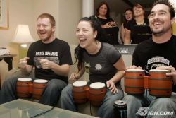 acoolguy:  celebgames:   Here’s a photo of the band evanescence playing donkey konga in 2004.   so that was the secret to their beautiful music…