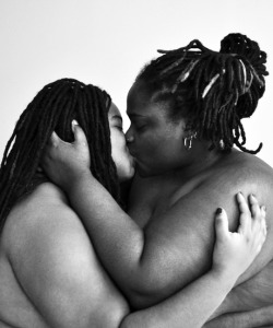 queerwoc:  30 Portraits that Challenge Sizeism