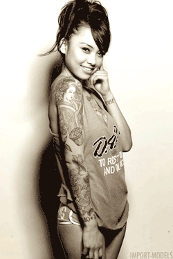 tattooedink-artvixens:  &ldquo;you spin me right round, baby&rdquo; ~Dead or Alive (like a record)  Model: Levy Tran 