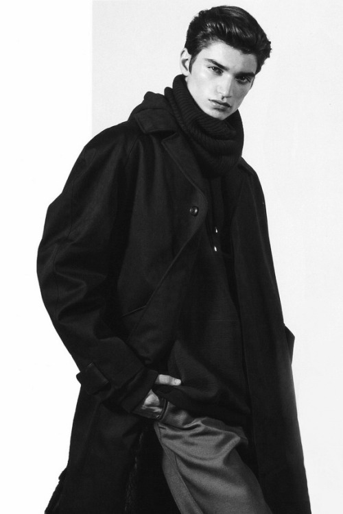 strangeforeignbeauty:  Alexander Ferrario 