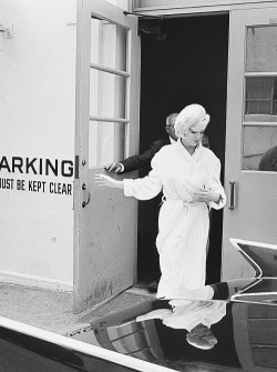 Marilyn photographed by Lawrence Schiller on the set of Something’s Got to Give