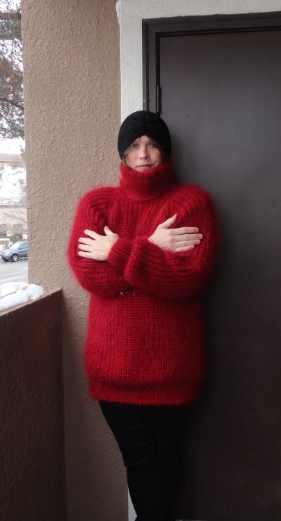 ericasmith33: Super Tanya mohair sweater! Mmmm must feel sooo nice.
