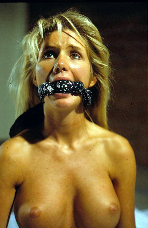 nowheretohide14:Lindsey Ryan from Harmony. A stunning lady.