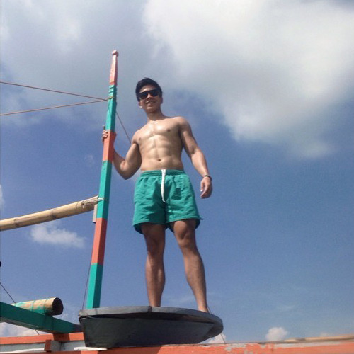 hotfilipinoboys:  Carlos Benipayohttp://www.facebook.com/carlosbenipayohttp://twitter.com/carlosbenipayohttp://instagram.com/carlosbenipayo