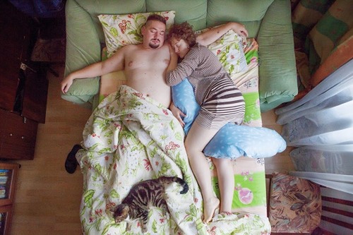 chubbyandfertile: I found some more! I love these photo sets. They’re so intimate.