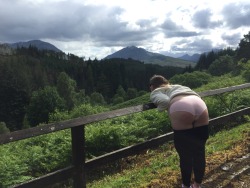 alexinspankingland: alexinspankingland:  I should behave myself while exploring!  Scotland in July.  I can’t wait to go back!