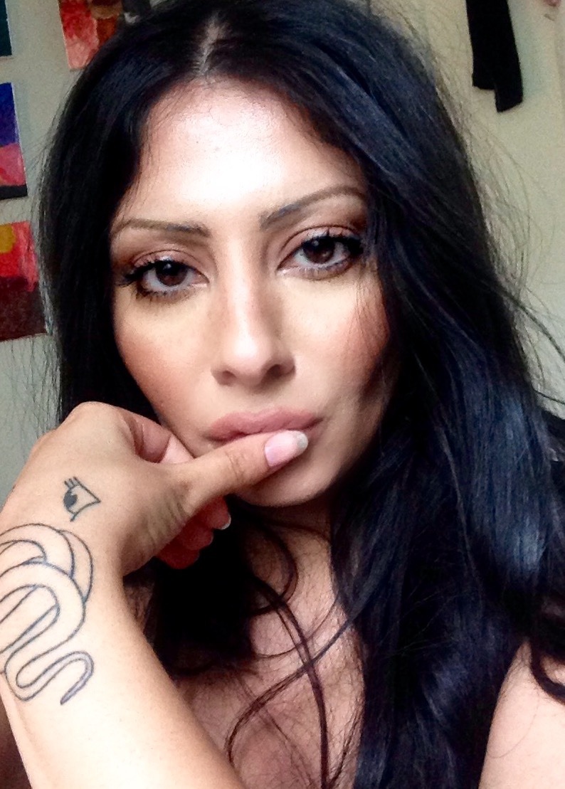 swdyww:  When u like .. Think ur hot