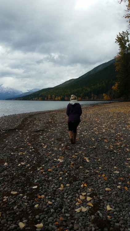 hufflepuffrave:we went up to glacier this weekend and it was cold and cloudy and beautiful