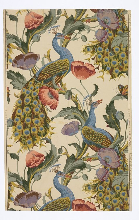 heaveninawildflower:  ‘The Peacock’ (United Kingdom, circa 1890). Sidewall. Machine printed on paper. Also used as a fabric design. Cooper Hewitt, Smithsonian Design Museum.  Catalog Photo Wikimedia. 