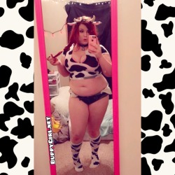 buppygirl:Not the most high quality, but absolutely my most fav pic from this look 🐮  Omg doctor mega is reblogging buppy girl. This is like cosmic forces aligning 