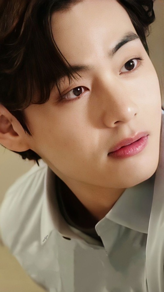 Which Tae Do You Imagine For Mid? Do You Have Like A Mood Board? Im A New Reader So All I Can Imagine