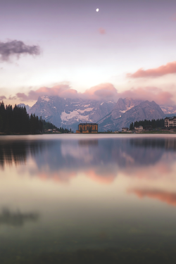 stayfr-sh:  Lake Misurina