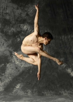 olivier37:Vladislav Marinov - Photo Bettina