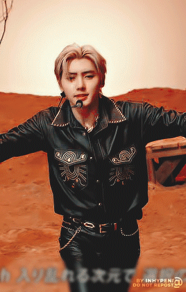 Sunghoon Tamed-dashed ( Japanese Ver. ) Performance @ Love Music