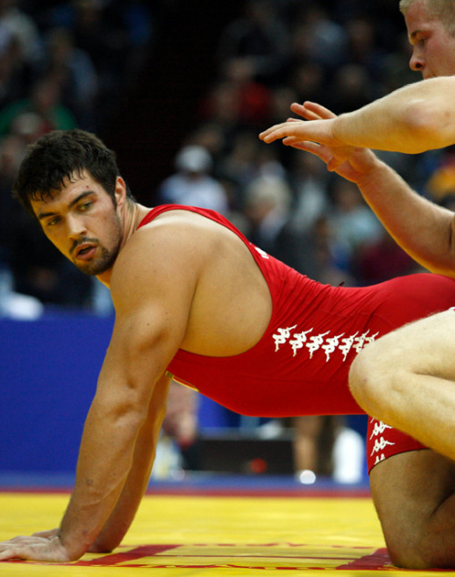 Greco roman wrestling takedowns