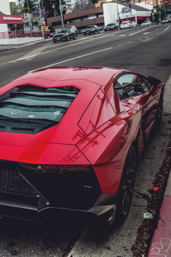 mistergoodlife:  Lamborghini Aventador Rosso Efesto 