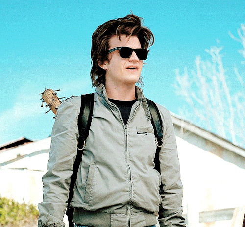 thompsonharry:I promised to keep you shitheads safe, and that’s exactly what I plan on doing!