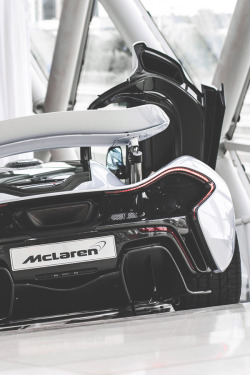 europeanvanity:  Mclaren P1 | Source | More