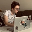 trashtrashtrash776:  Still my queen.
