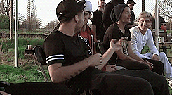 louiswtomlinrson: @Real_Liam_Payne: I feel so old with all these sayings like “ship”
