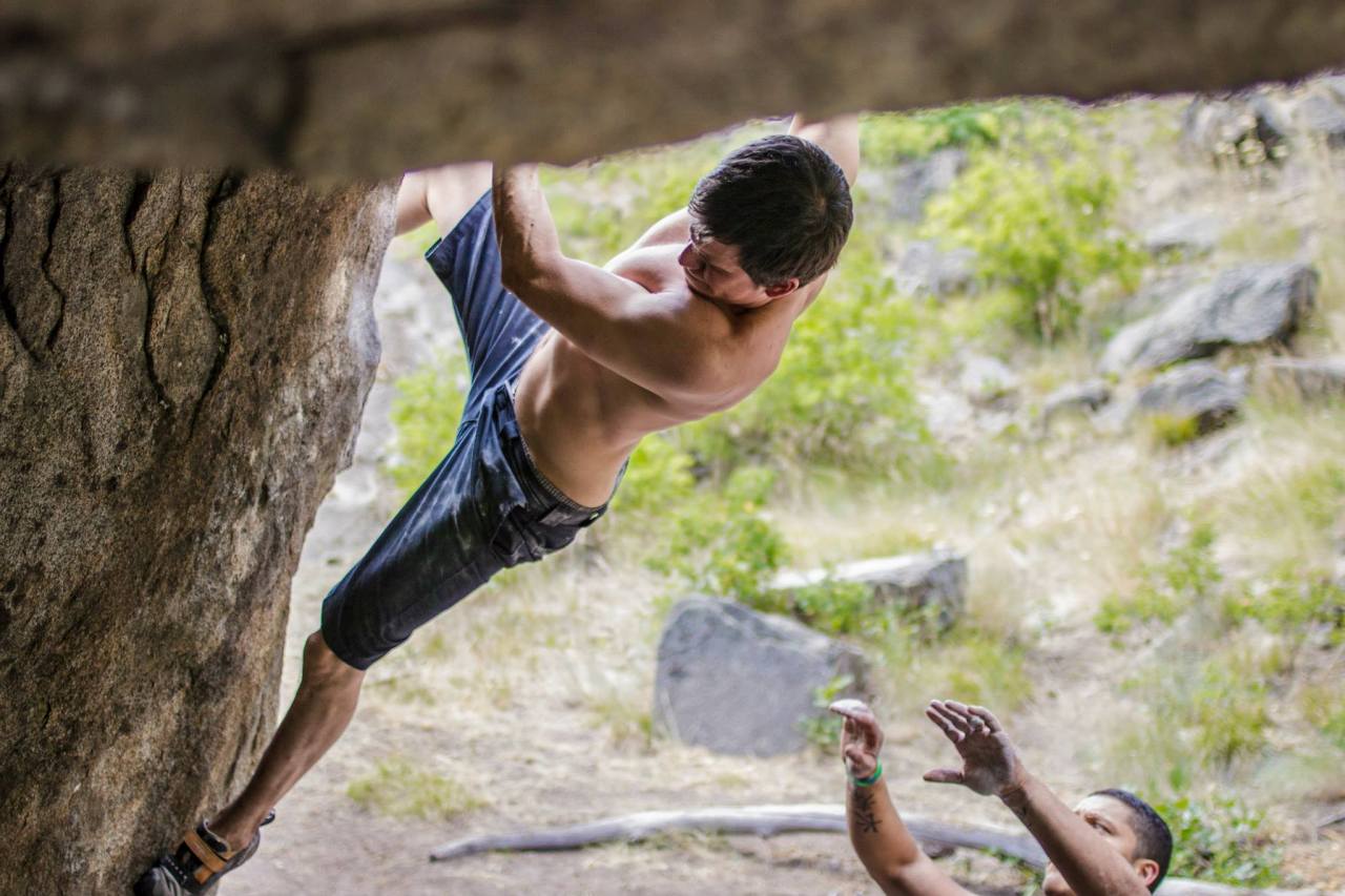 jasminelaine-lifestyleportrait:  Bouldering in Leavenworth, WA 