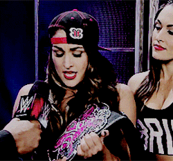 Favorite Female Wrestler {nikki Bella)