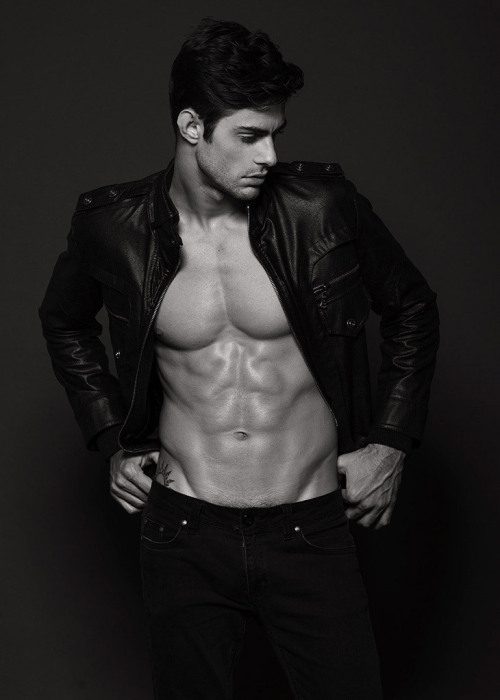 mansexfashion:  Photographer: Wong Sim  Model: Diego Rovo  