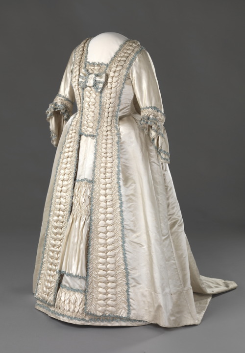 White gowns from The National Museum in Oslo Robe a la Francaise, 1779Crinoline gown, originally fro