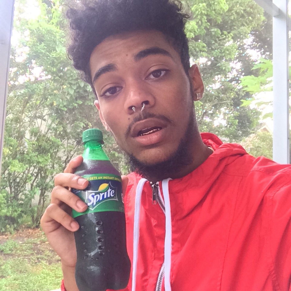 nyu-tah:  cooliecut:  Sprite commercial   oh my