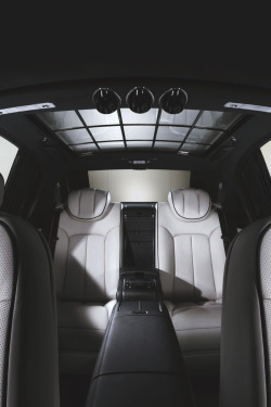 envyavenue:  Maybach Landaulet | Photographer