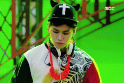♡ 일훈 GIFS ♡