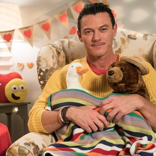 Good night, it&rsquo;s bedtime for Gonzos #goodnight #lukeevans https://www.instagram.com/p/Bton3V