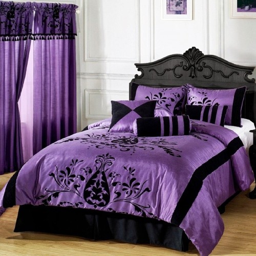 Black queen size comforter set