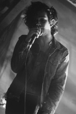 healydanes:  The 1975 perform at HOB New Orleans 