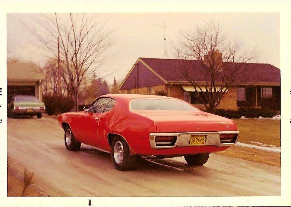 hemmingsmotornews:Day Two 1972 Plymouth Road Runner for sale on Hemmings.com.