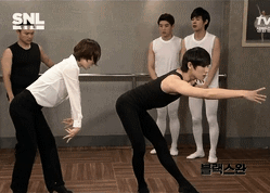 badkpopfairy:  LMFAO [omg]