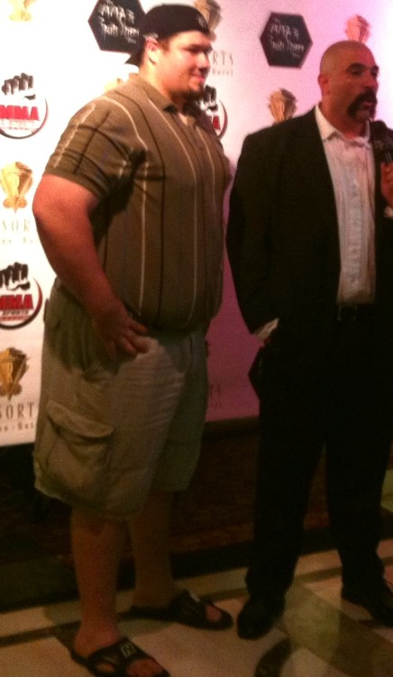 bulkydudes:  Michael Zawilinski, Massachusetts powerlifter. He towers over just about everyone he meets.
