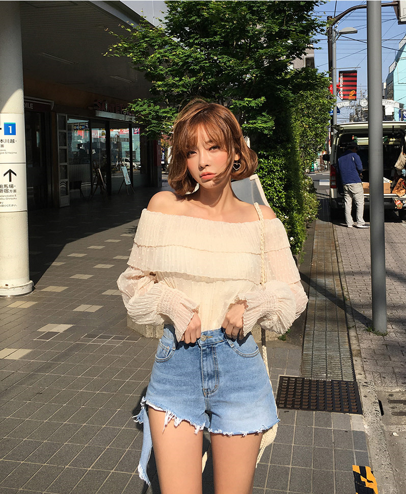 korean-dreams-girls:  Kang Tae Ri - May 09, 2018 Set