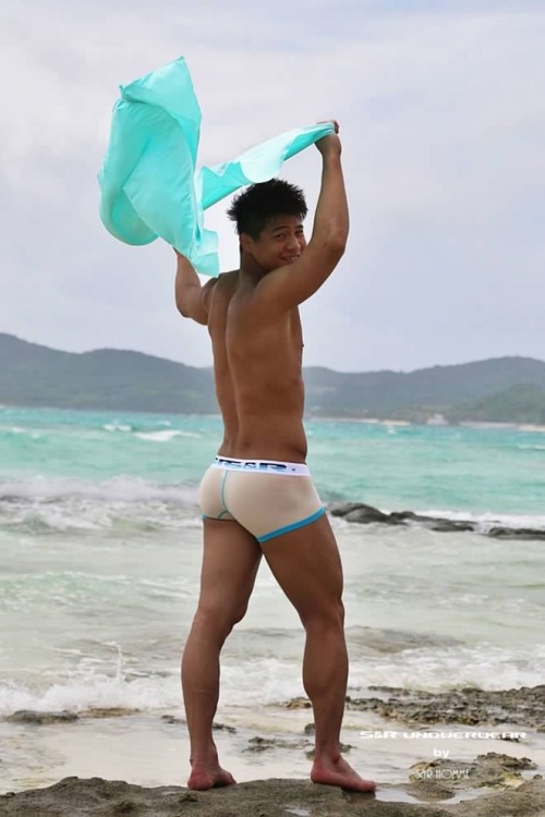 Viva!Asian hunks!