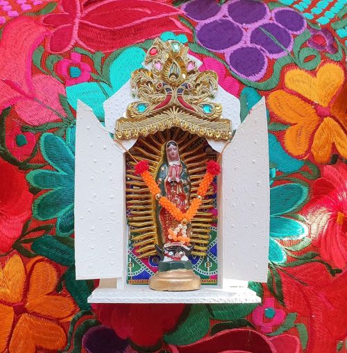 DIVINE BLESSINGS Treasurehunter collected a beautiful Artusan Handcraft Handmade with Love Divine Ho